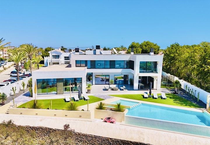 Villa a Cabo Roig, Alicante, Cabo Roig - € 4.750.000 | Ref: MLSC9141787 - foto 1
