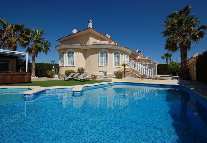 Villa a Ciudad Quesada, Alicante, Ciudad Quesada - € 850.000 | Ref: MLSC8324419 - foto 1