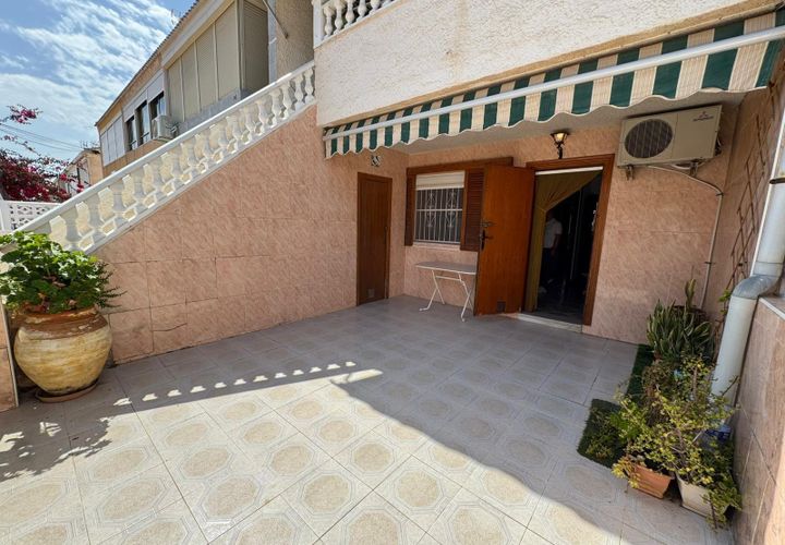 Bungalow i Torrevieja, Alicante, Torrevieja - € 149.900 | Ref: 21-IG71-776 - foto 1
