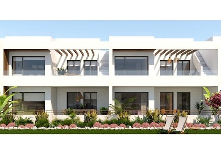 Leilighet i Torrevieja, Alicante, Torrevieja - € 380 000 | Ref: NIO-IO-0196 - foto 1