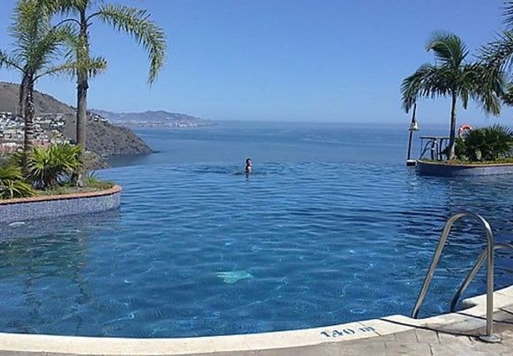 Rijtjeshuis in Almunecar, Granada, Almunecar - € 280.000 | Ref: PSRE-TH1228 - foto 1