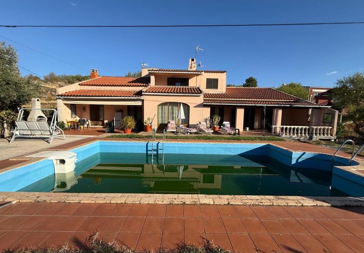 Villa a Vila Flor, Braganca, Vila Flor - € 730.000 | Ref: CM13 - foto 1