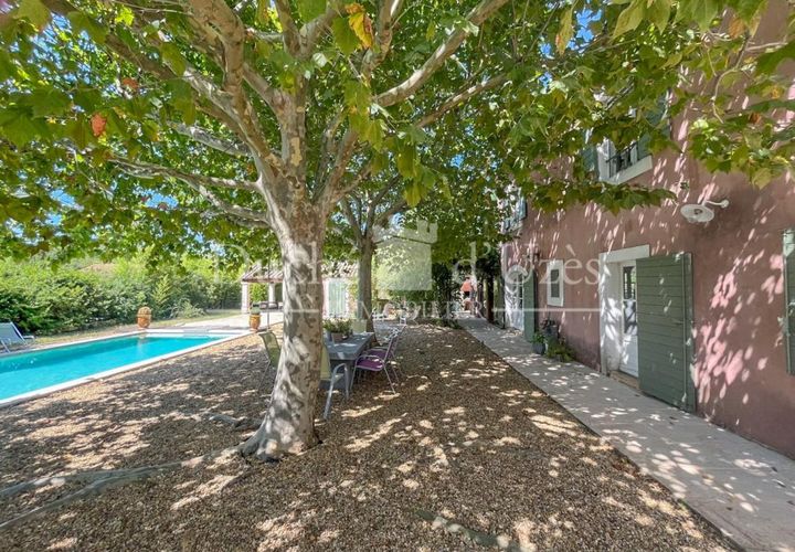 Landejendom i Uzes, Gard, Uzes - € 945.000 | Ref: 301229170 - foto 1
