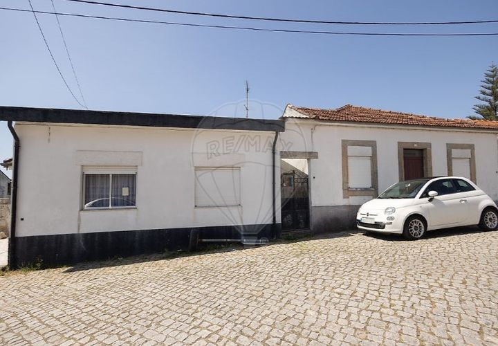 Villa i Maia, Porto, Maia - € 289.000 | Ref: 120781286-83 - foto 1