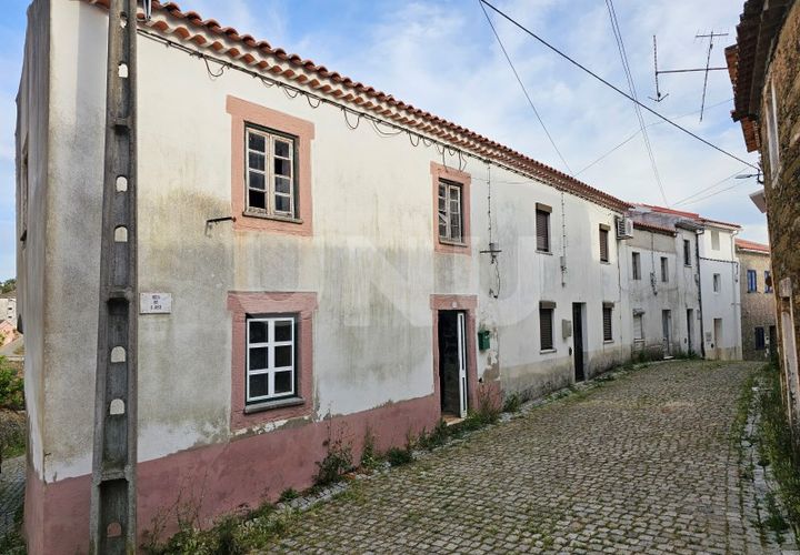 Villa a Cebolais de Cima, Castelo Branco, Cebolais de Cima - € 28.000 | Ref: UNU.I.1991.12555 - foto 1