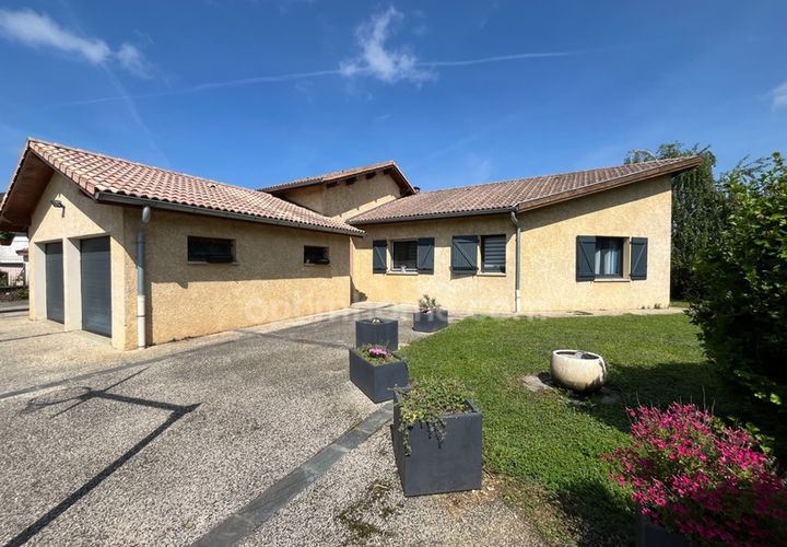 Villa a Janneyrias, Isere, Janneyrias - € 406.000 | Ref: 830039526736 - foto 1