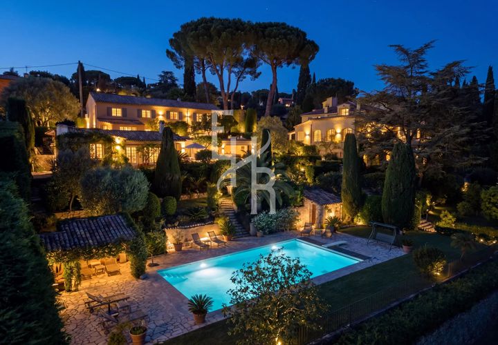 Villa i Mougins, Alpes-Maritimes, Mougins - € 7.500.000 | Ref: 86642642 - foto 1