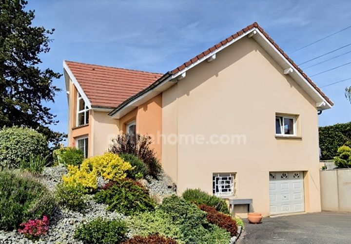 Villa a Audincourt, Doubs, Audincourt - € 299.000 | Ref: 830038765111 - foto 1
