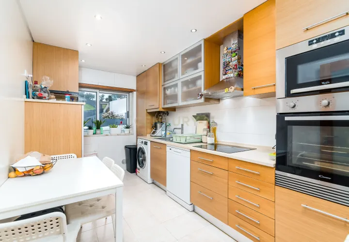 Leilighet i Camarate, Lisbon, Camarate - € 319 900 | Ref: C0483-01848 - foto 1