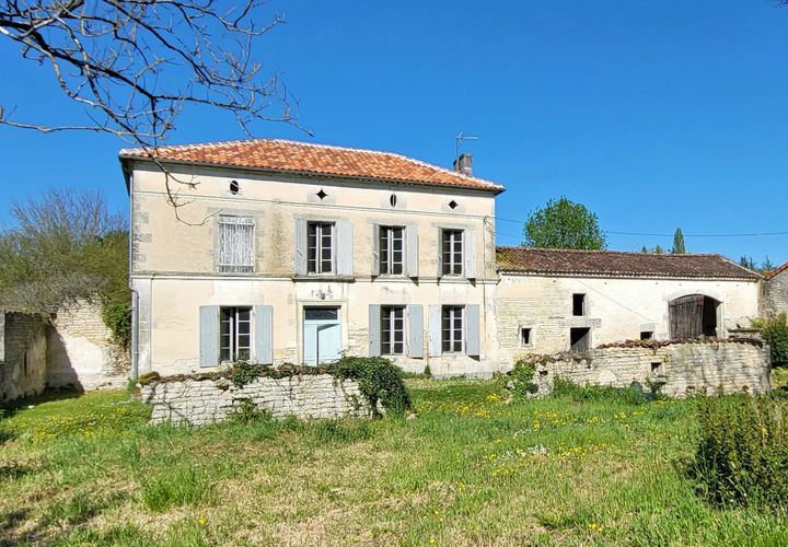 Landsbyhus i Courbillac, Charente, Courbillac - € 145.000 | Ref: BVI77345 - foto 1