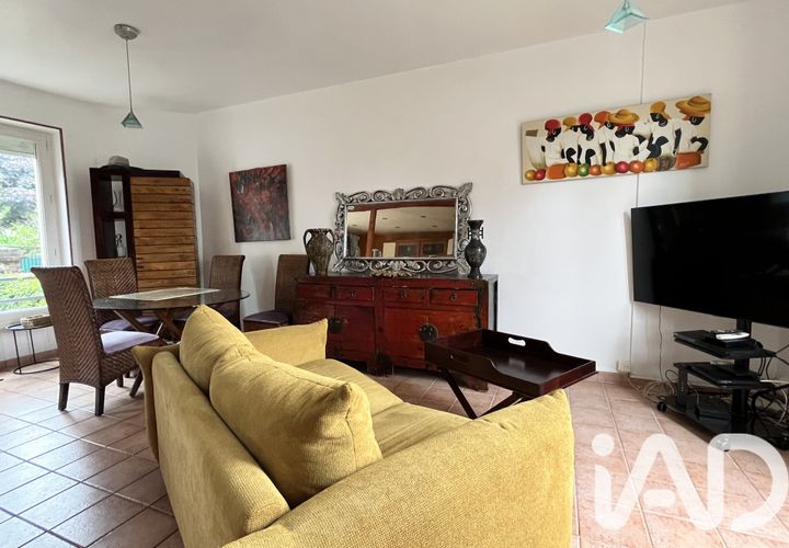 Villa a Stains, Seine-Saint-Denis, Stains - € 270.000 | Ref: 28160 - foto 1