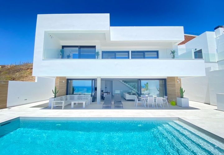 Villa i Torrox Costa, Malaga, Torrox Costa - € 1.350.000 | Ref: MLH996 - foto 1