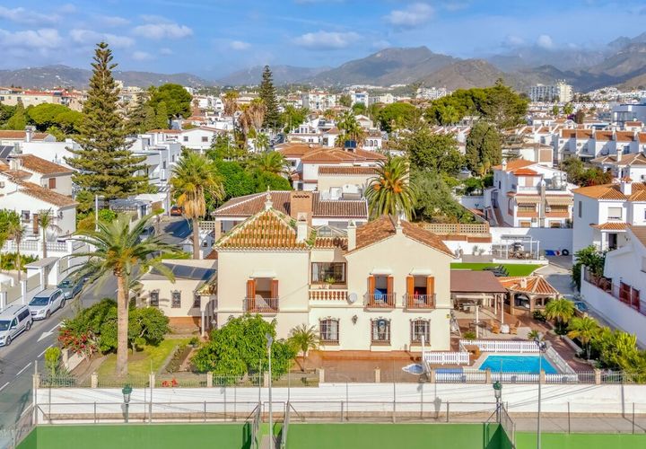 Villa i Nerja, Malaga, Nerja - € 2.780.000 | Ref: 2824 - foto 1