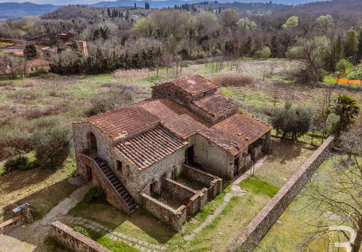 Landejendom i Arezzo, Arezzo, Arezzo - € 128.000 | Ref: R07118ARRU - foto 1