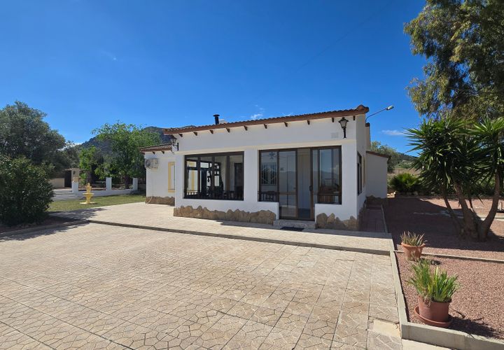 Landejendom i Sax, Alicante, Sax - € 299.950 | Ref: Camara twin - foto 1