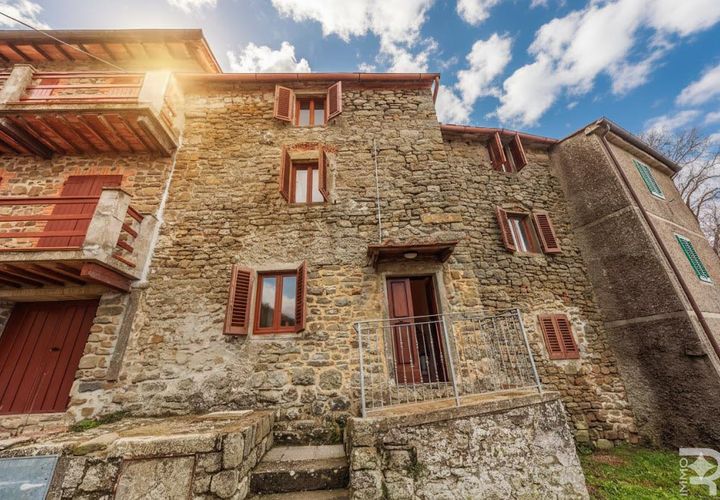Rækkehus i Loro Ciuffenna, Arezzo, Loro Ciuffenna - € 165.000 | Ref: R06986LOEH - foto 1