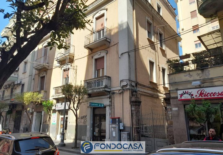 Erhvervsejendom i Salerno, Salerno, Salerno - € 130.000 | Ref: 420 - foto 1