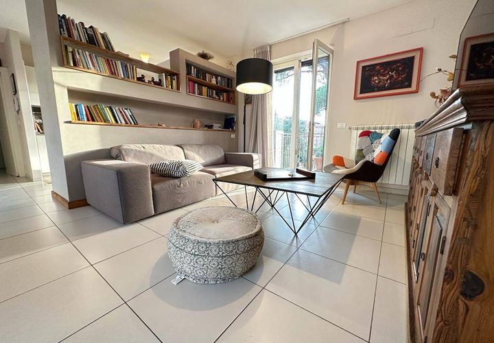 Dupleks i Caserta, Caserta, Caserta - € 389 000 | Ref: 5V23 - foto 1