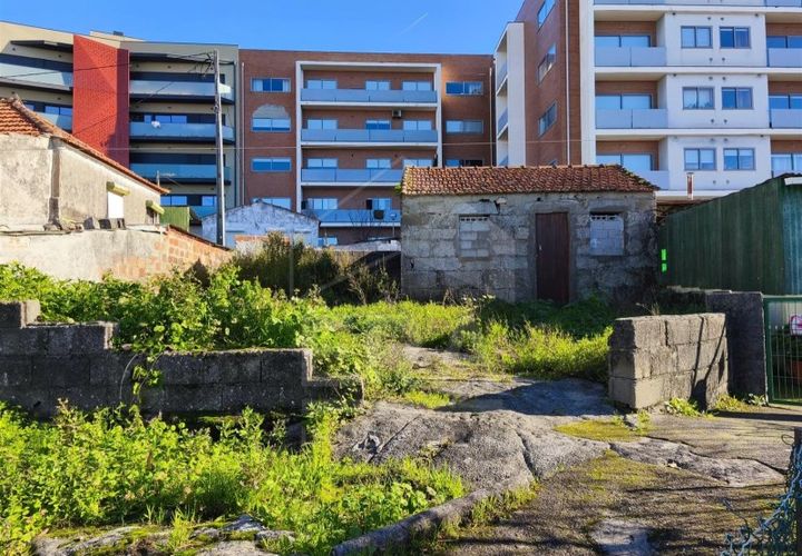 Villa a Areosa, Viana do Castelo, Areosa - € 85.000 | Ref: 251260066 - foto 1