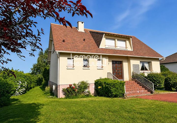 Villa a Luray, Eure-et-Loir, Luray - € 327.000 | Ref: 87480 - foto 1
