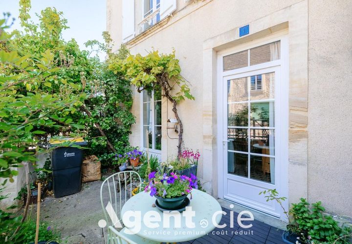 Villa a Arromanches-les-Bains, Calvados, Arromanches-les-Bains - € 299.900 | Ref: VM778-agentcie - foto 1