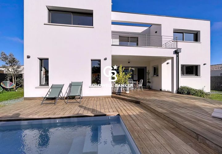 Villa i Saintes, Charente-Maritime, Saintes - € 556.000 | Ref: 0082OG - foto 1