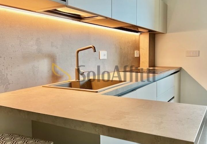 Apartament a Bari, Bari, Bari - € 1.100/mes | Ref: AA2556 - foto 1