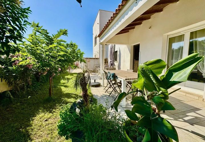 Villa i Montpellier, Herault, Montpellier - € 749.000 | Ref: 1395a - foto 1