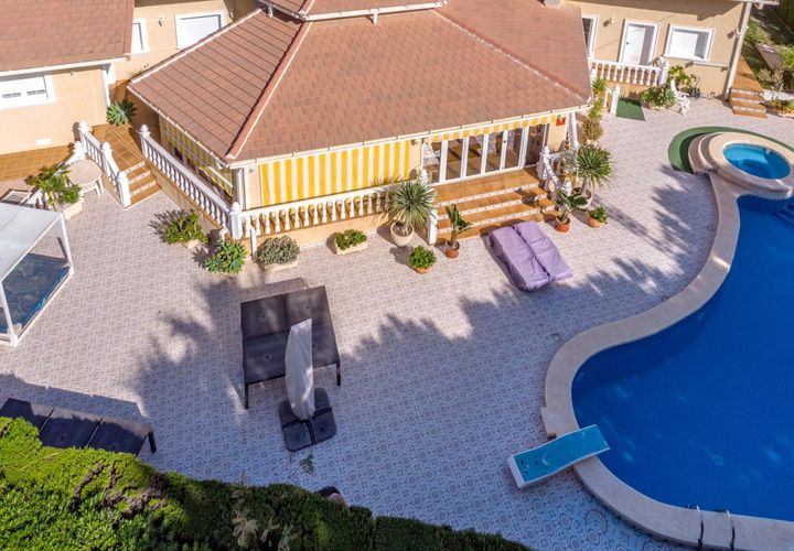 Villa i Cabo Roig, Alicante, Cabo Roig - € 1.550.000 | Ref: COL-18590 - foto 1