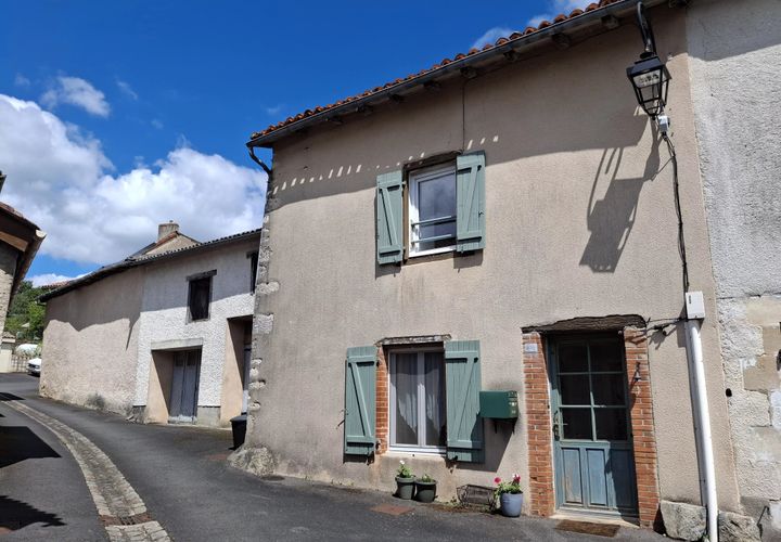 Landsbyhus i Le Vigeant, Vienne, Le Vigeant - € 93.500 | Ref: BVI85612 - foto 1