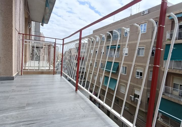 Lejlighed i Elche, Alicante, Elche - € 195.000 | Ref: 1RE1283 - foto 1