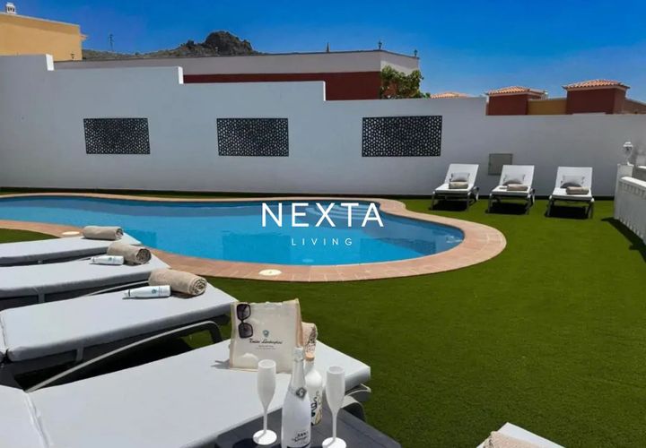 Rækkehus i Adeje, Tenerife, Adeje - € 1.300.000 | Ref: 1126 - foto 1