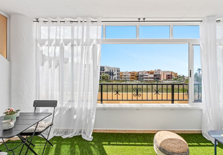 Lejlighed i Playa Flamenca, Alicante, Playa Flamenca - € 194.800 | Ref: MLSC620000 - foto 1
