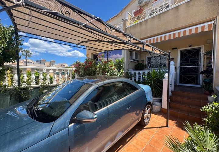 Rækkehus i Torrevieja, Alicante, Torrevieja - € 182.900 | Ref: AD1-222/4147 - foto 1