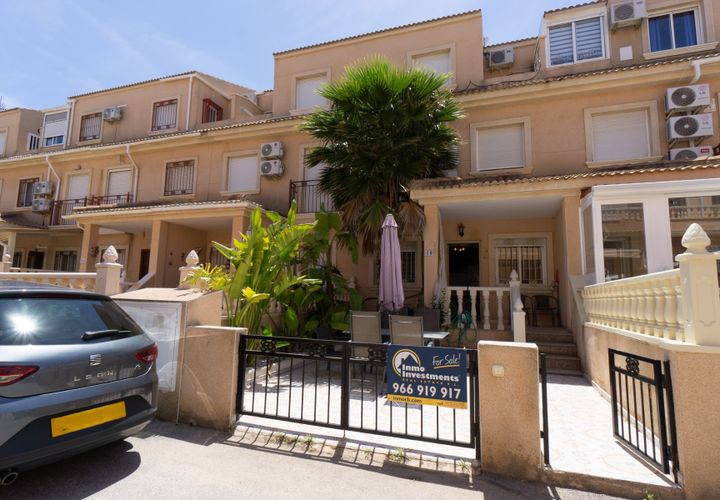 Byhus i Playa Flamenca, Alicante, Playa Flamenca - € 195.000 | Ref: 13745 - foto 1