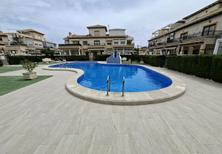 Stadthaus in Punta Prima, Alicante, Punta Prima - € 179.000 | Ref: 13793 - Foto 1