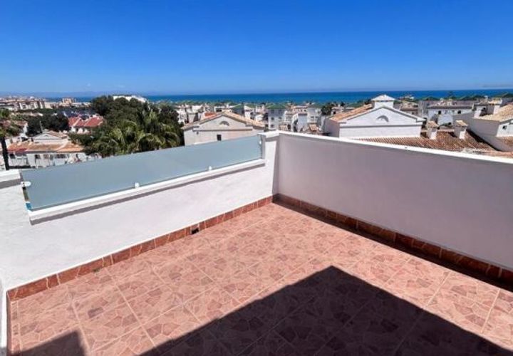 Dupleks i Torrevieja, Alicante, Torrevieja - € 249 900 | Ref: MLSC5491675/13477 - foto 1