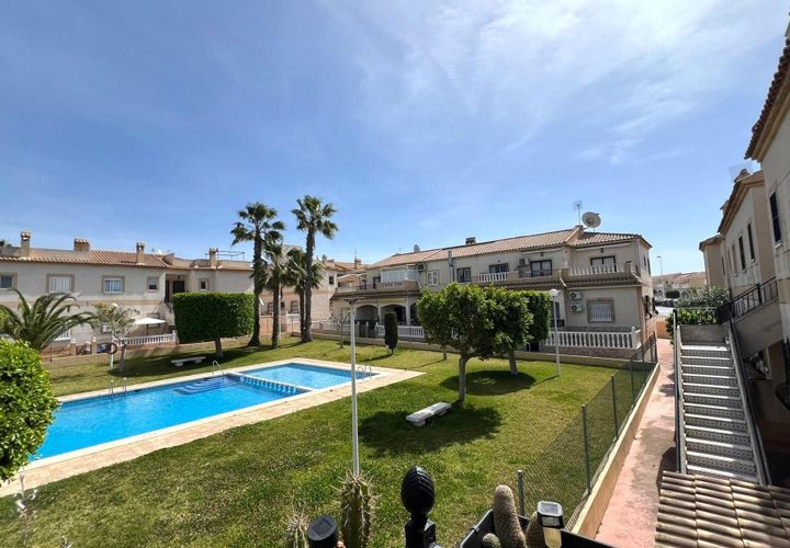 Bungalou a Torrevieja, Alicante, Torrevieja - € 180.000 | Ref: MLSC3727505/13477 - foto 1