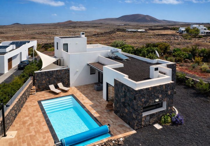 Villa a La Oliva, Fuerteventura, La Oliva - € 1.600.000 | Ref: LUX0003 - foto 1