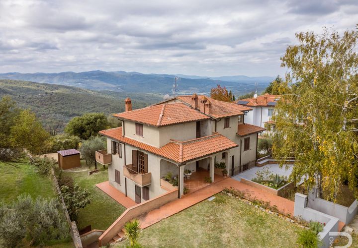Villa a Bucine, Arezzo, Bucine - € 420.000 | Ref: R06790BUVI - foto 1