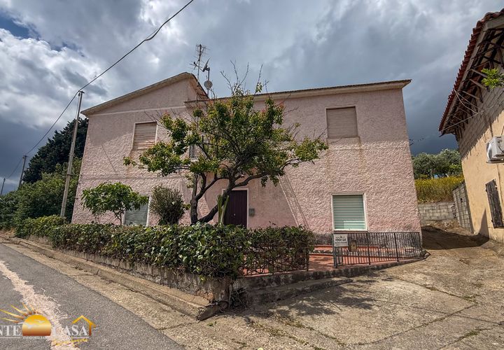 Farm hus i Budoni, Sassari, Budoni - € 149.000 | Ref: Casa S.Lorenzo - foto 1