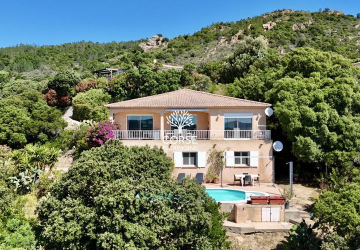 Villa i Porto-Vecchio, Corse-du-Sud, Porto-Vecchio - € 895.000 | Ref: M3021 - foto 1