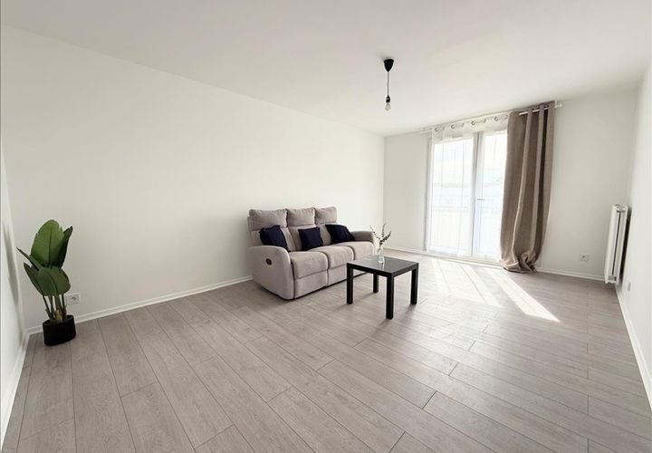 Apartment in Evry, Essonne, Evry - € 1,200/month | Ref: AN005753 - photo 1