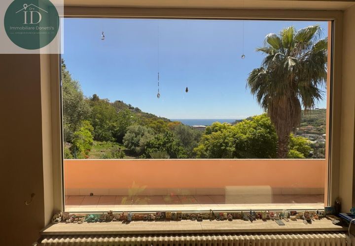 Villa a Sanremo, Imperia, Sanremo - € 750.000 | Ref: 234 - foto 1