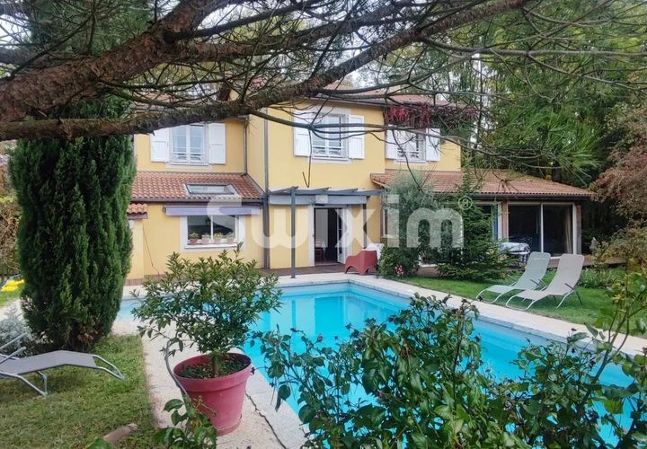 Landejendom i St.-Cyr-sur-le-Rhône, Rhone, St.-Cyr-sur-le-Rhône - € 695.000 | Ref: 70700FL - foto 1