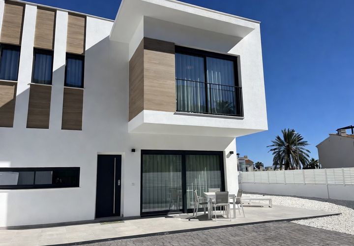 Villa i Denia, Alicante, Denia - € 675.000 | Ref: HO121544 - foto 1