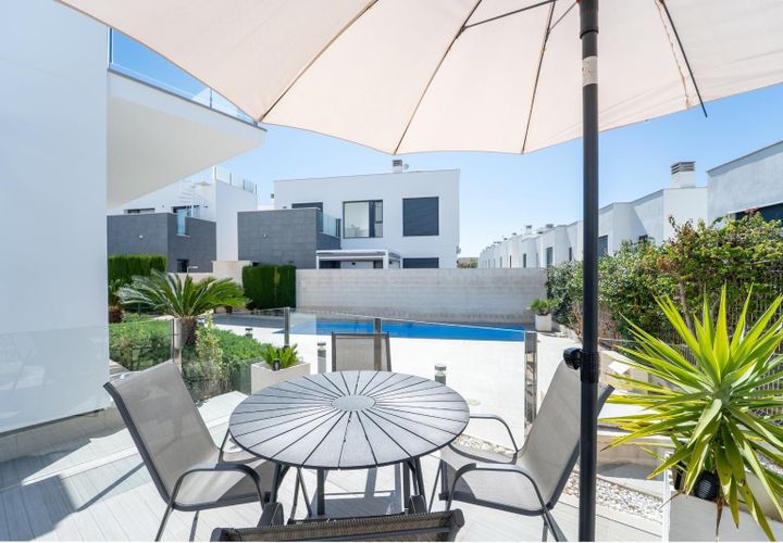 Leilighet i Torrevieja, Alicante, Torrevieja - € 275 000 | Ref: AM-02255/8919 - foto 1
