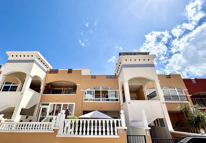Leilighet i Torrevieja, Alicante, Torrevieja - € 189 900 | Ref: MLSC3898633/13477 - foto 1