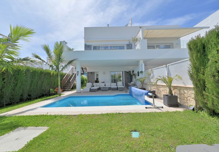 Villa a Riviera Del Sol, Malaga, Riviera Del Sol - € 950.000 | Ref: ST6310 - foto 1