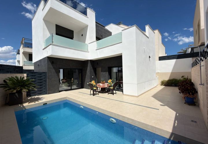 Villa i Benijofar, Alicante, Benijofar - € 425.000 | Ref: MI4-SLP2785 - foto 1